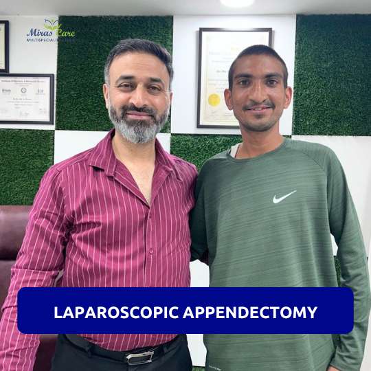 Happy Patient after Successful laparoscopic appendectomy in Gurgaon laparoscopic appendectomy treatment patient in Gurgaon